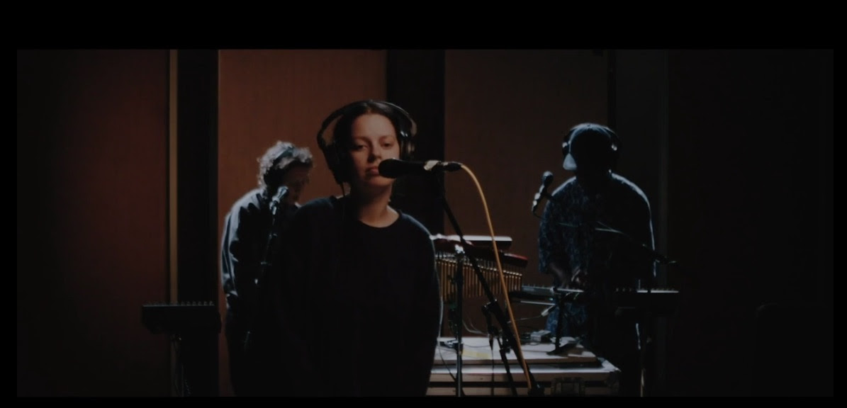 Metropolis Sessions 001: Tirzah – Gladly